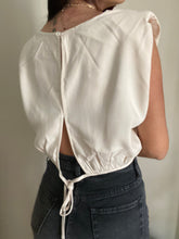 Load image into Gallery viewer, Downtown Woven Top- Cream
